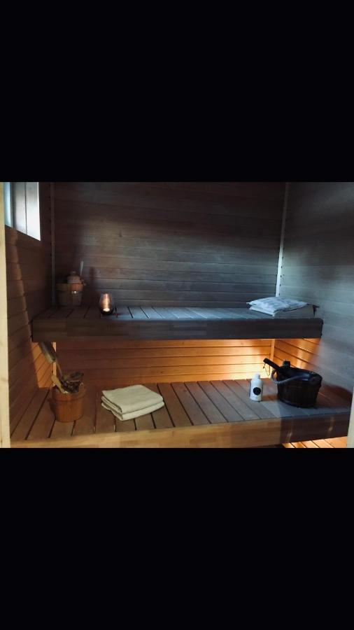Villa Lillgarden With Sauna And Jacuzzi นอเชอร์ปิง ภายนอก รูปภาพ